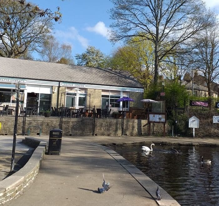 Etherow Country Park Visitor Centre and refreshments building beside the lake